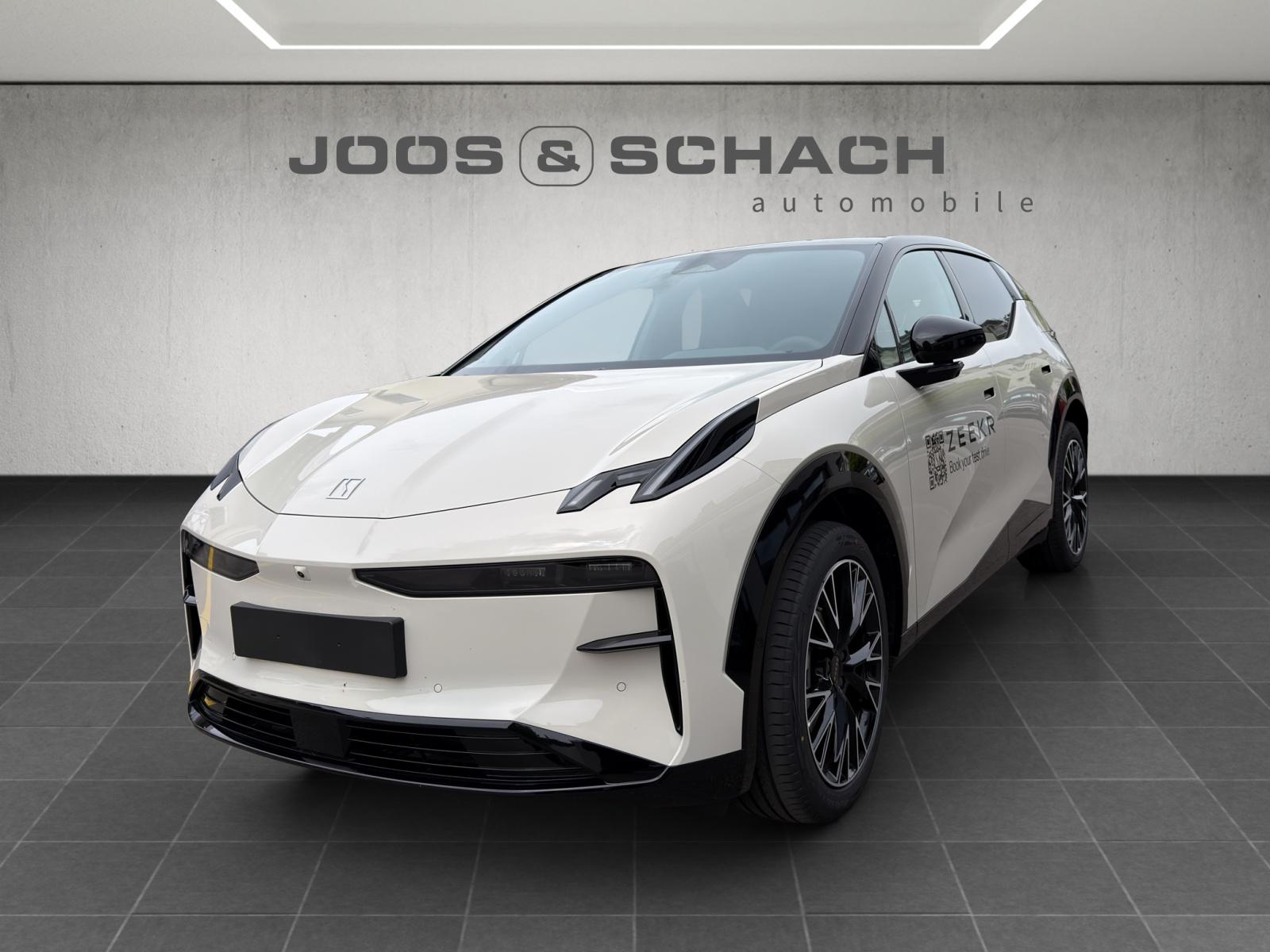 X Privilege AWD — Bild 1